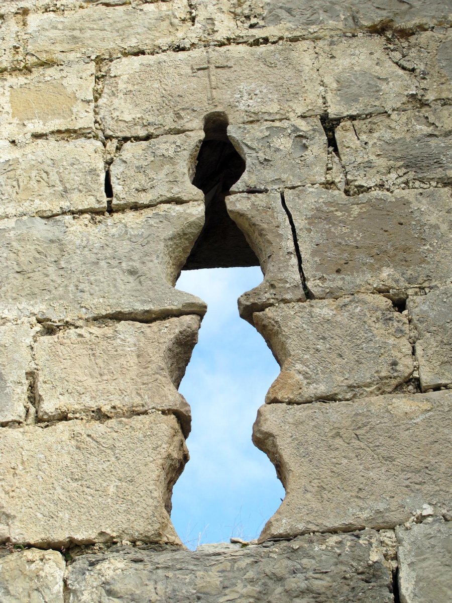 Donamaria ermitaren hondakinak Ollon