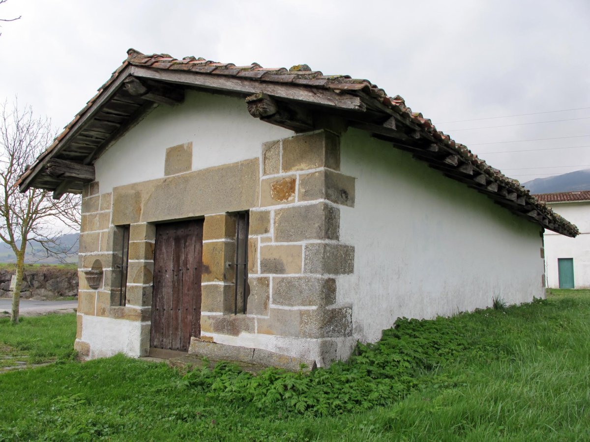 Nuestra Señora del Pilar ermita Iturmendin