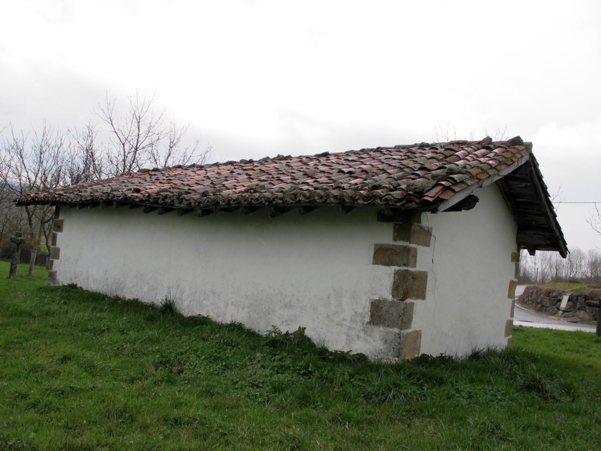 Nuestra Señora del Pilar ermita Iturmendin