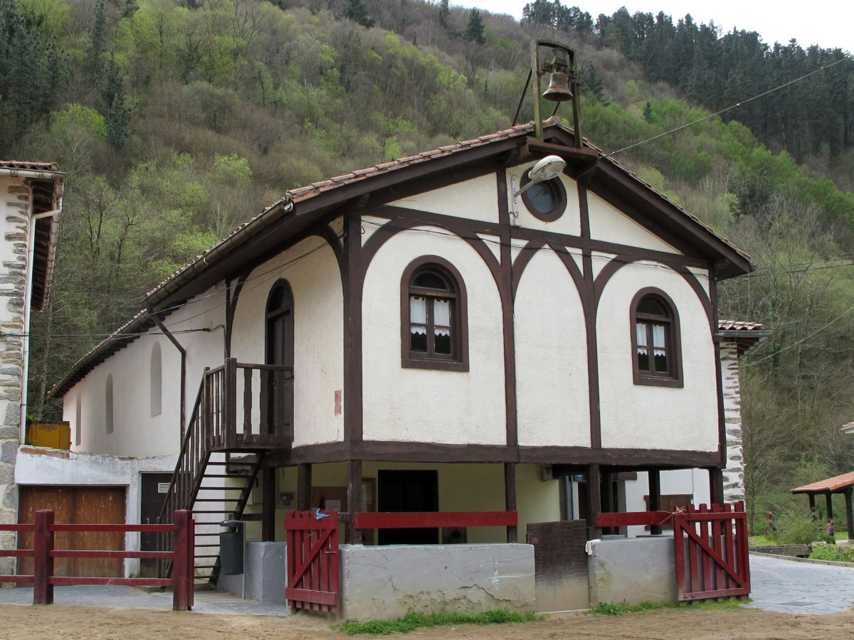 San Nikolas ermita Lasturren