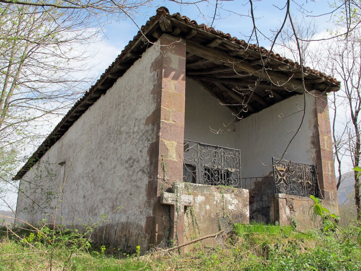 San Kristobal ermita Arizkunen