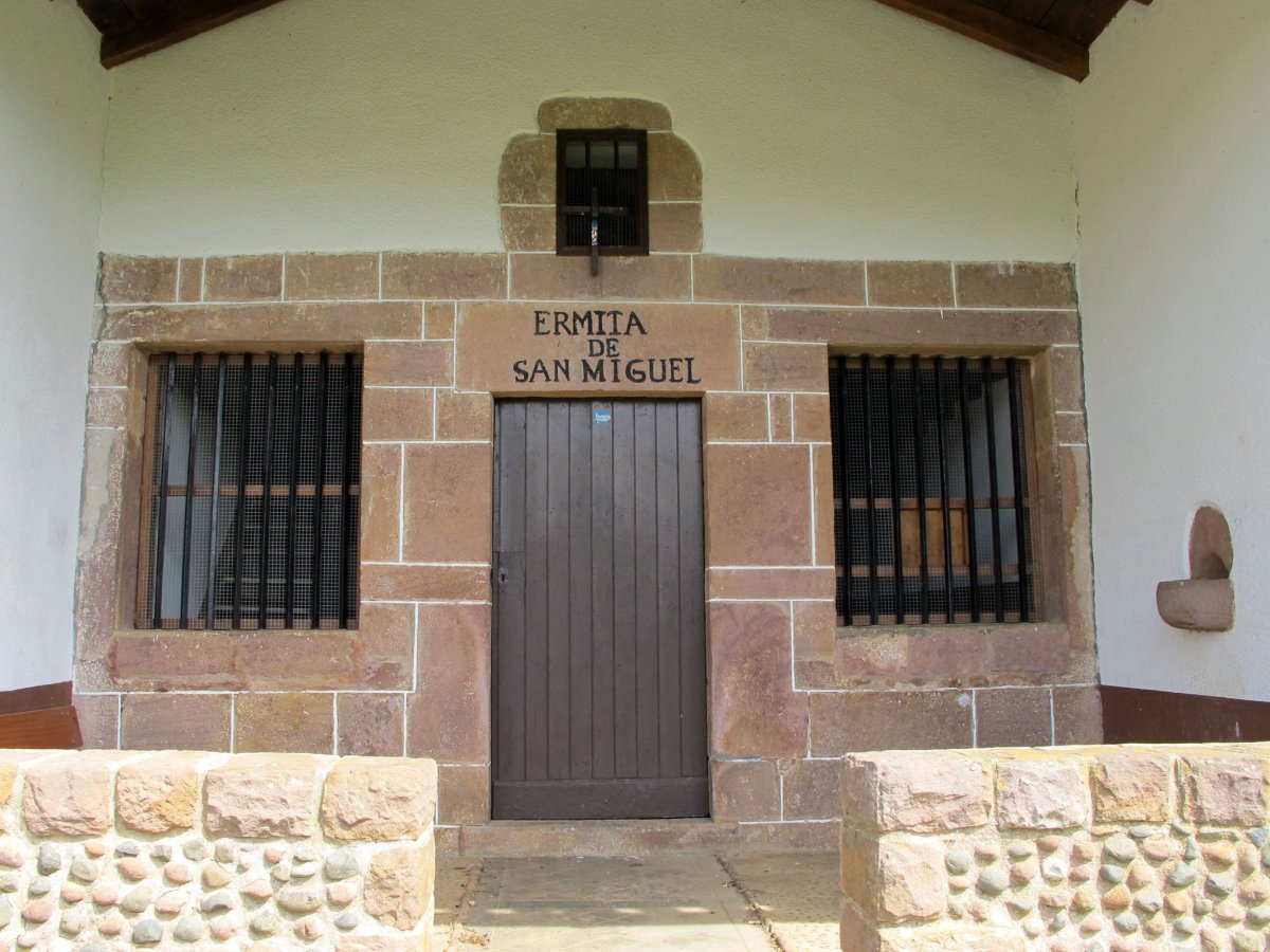 San Migel ermita Bozaten 