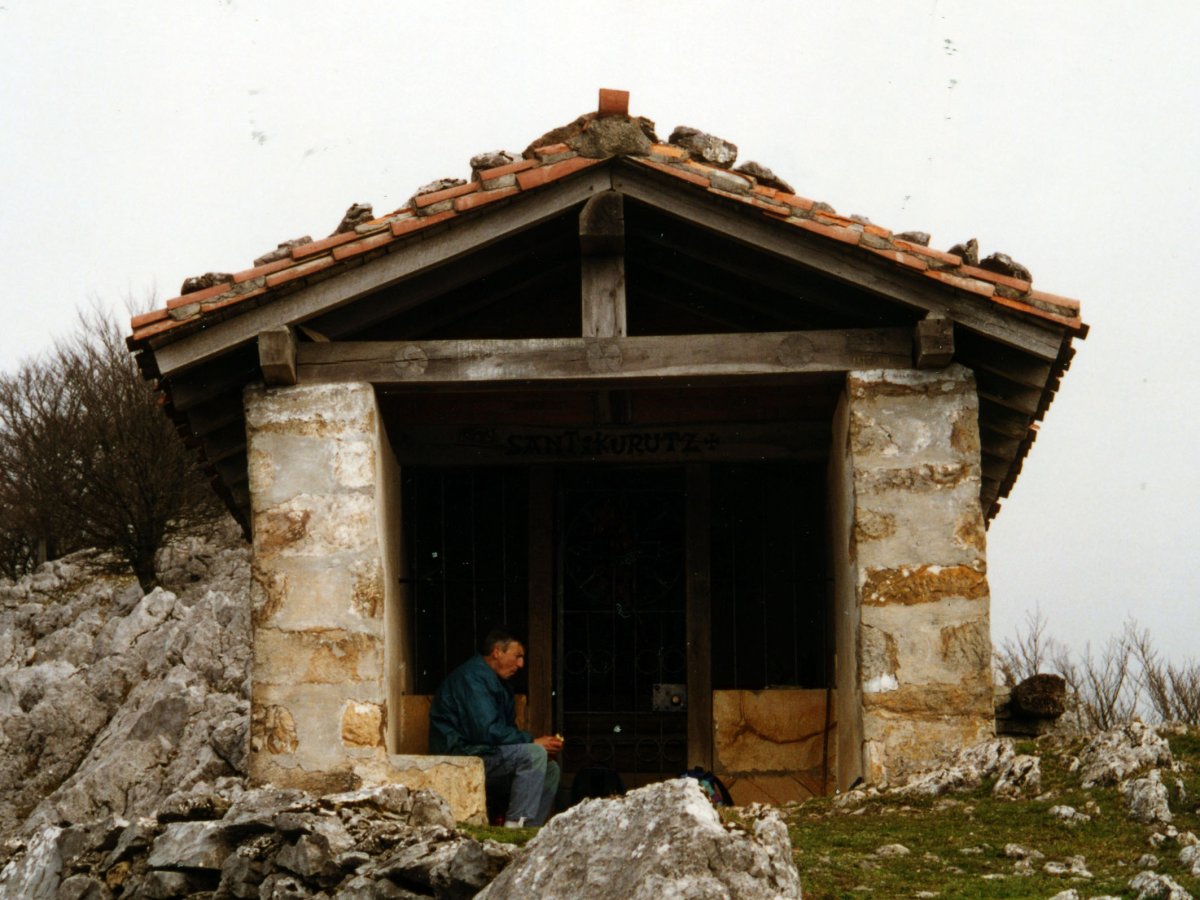 Santa Krutz ermita Aramaion