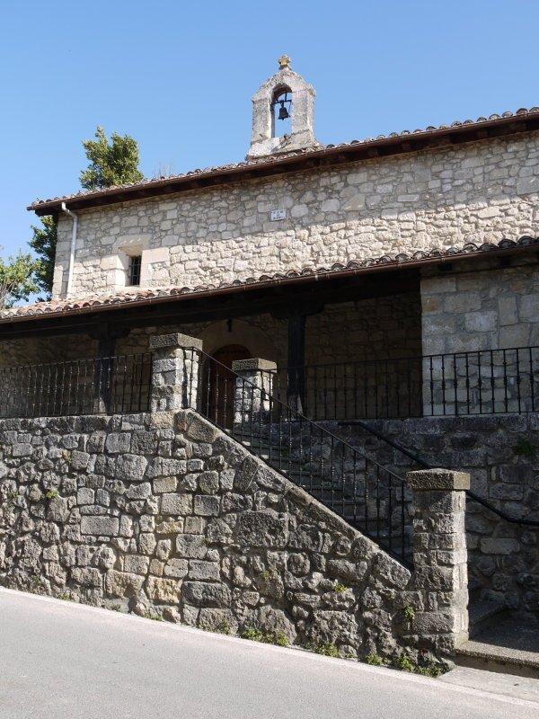 Nuestra Señora de la Blanca Larraonan