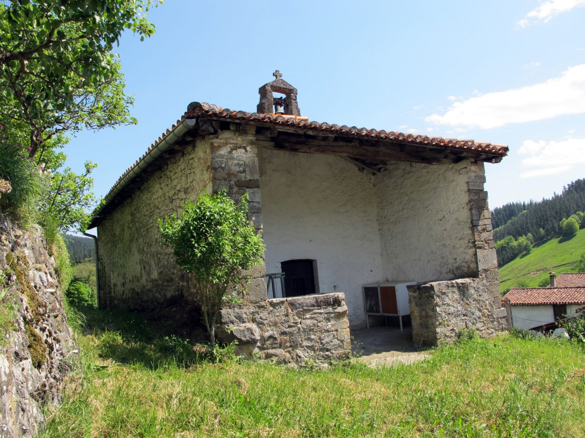 San Martin ermita Azkoneta auzoan