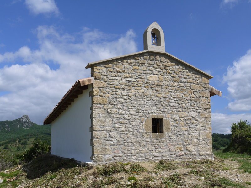 San Juan eta San Pablo ermita Jaitz aldean