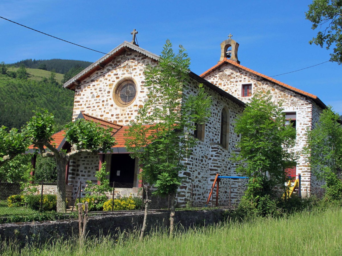 Santa Krutz ermita Zañartu auzoan