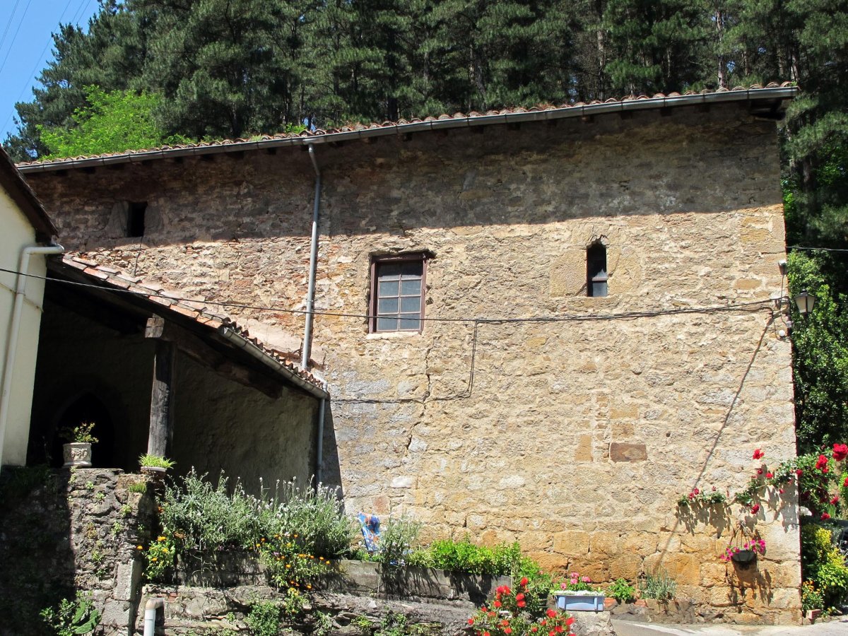 San Balerio ermita Arrasaten