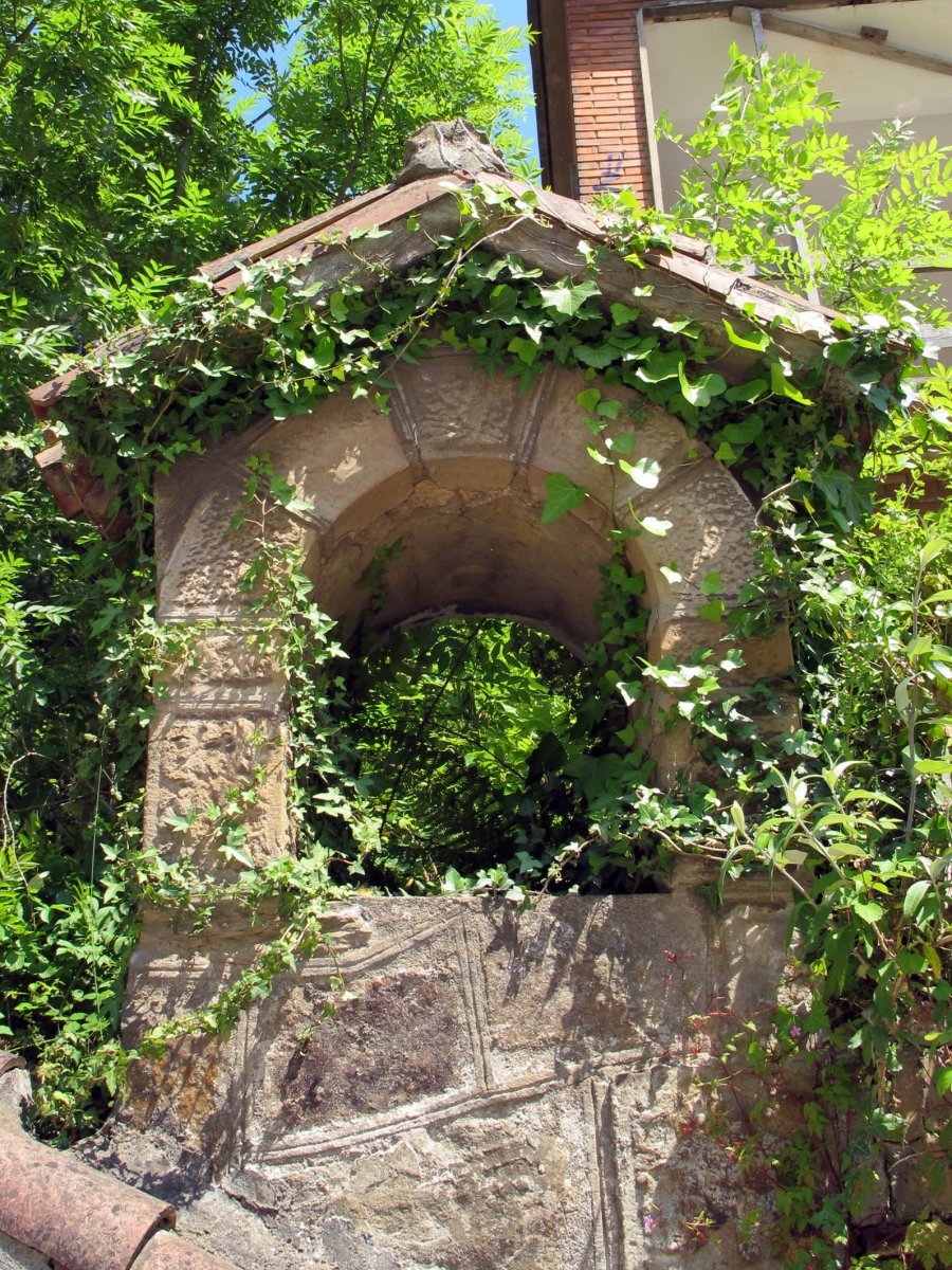 Nuestra Señora de la Soledad ermita Arrasaten