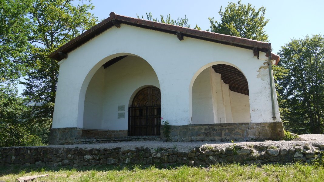 Ermita Berriz aldean