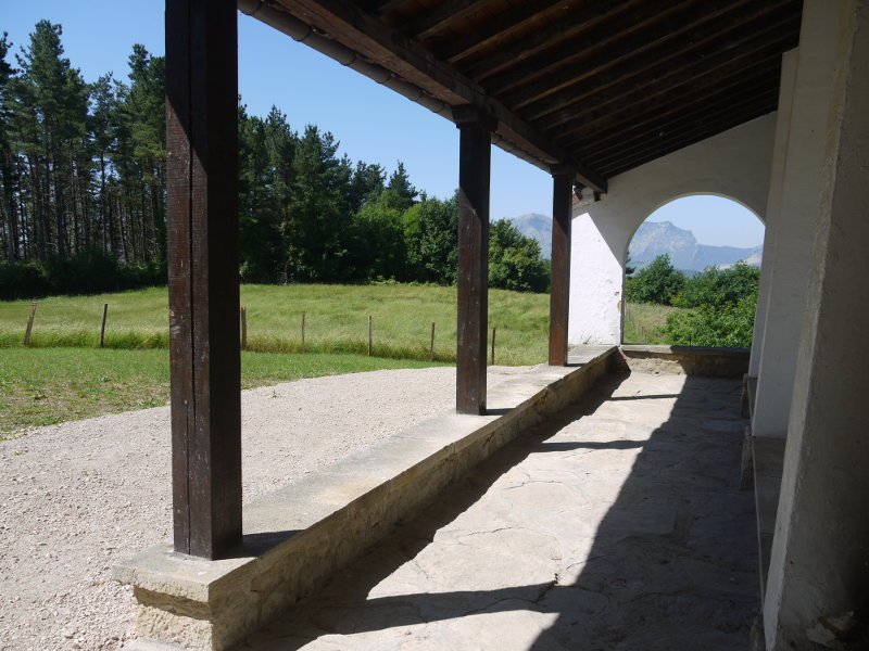 Ermita Berriz aldean