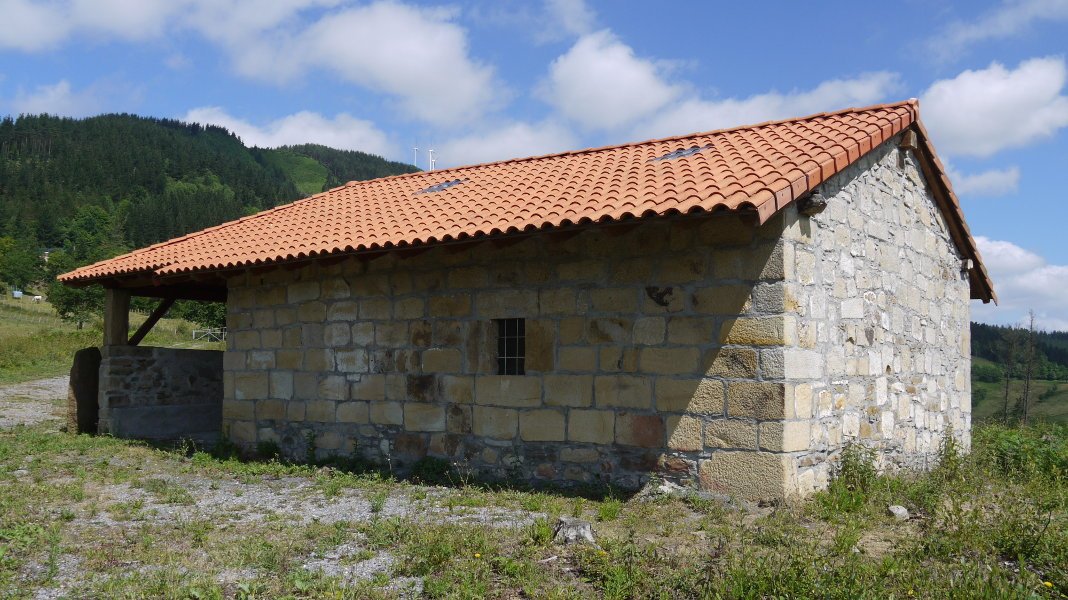 San Migel Txiki ermita Osma aldean