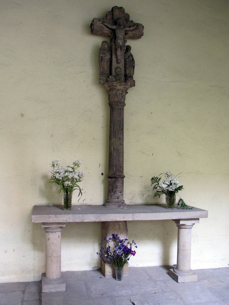 Gurutze Santua ermita Hernanin