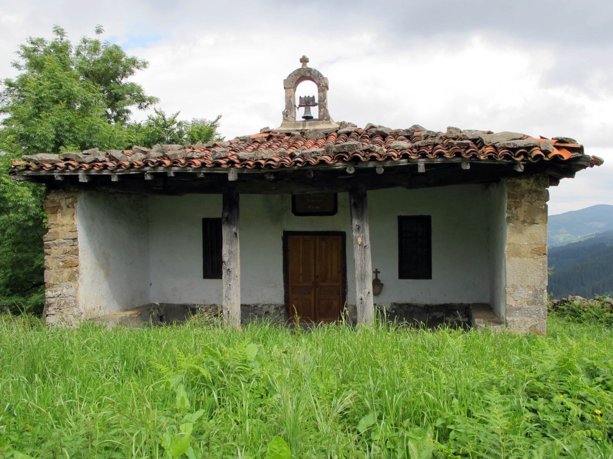 San Bartolome ermita Angiozar auzoan
