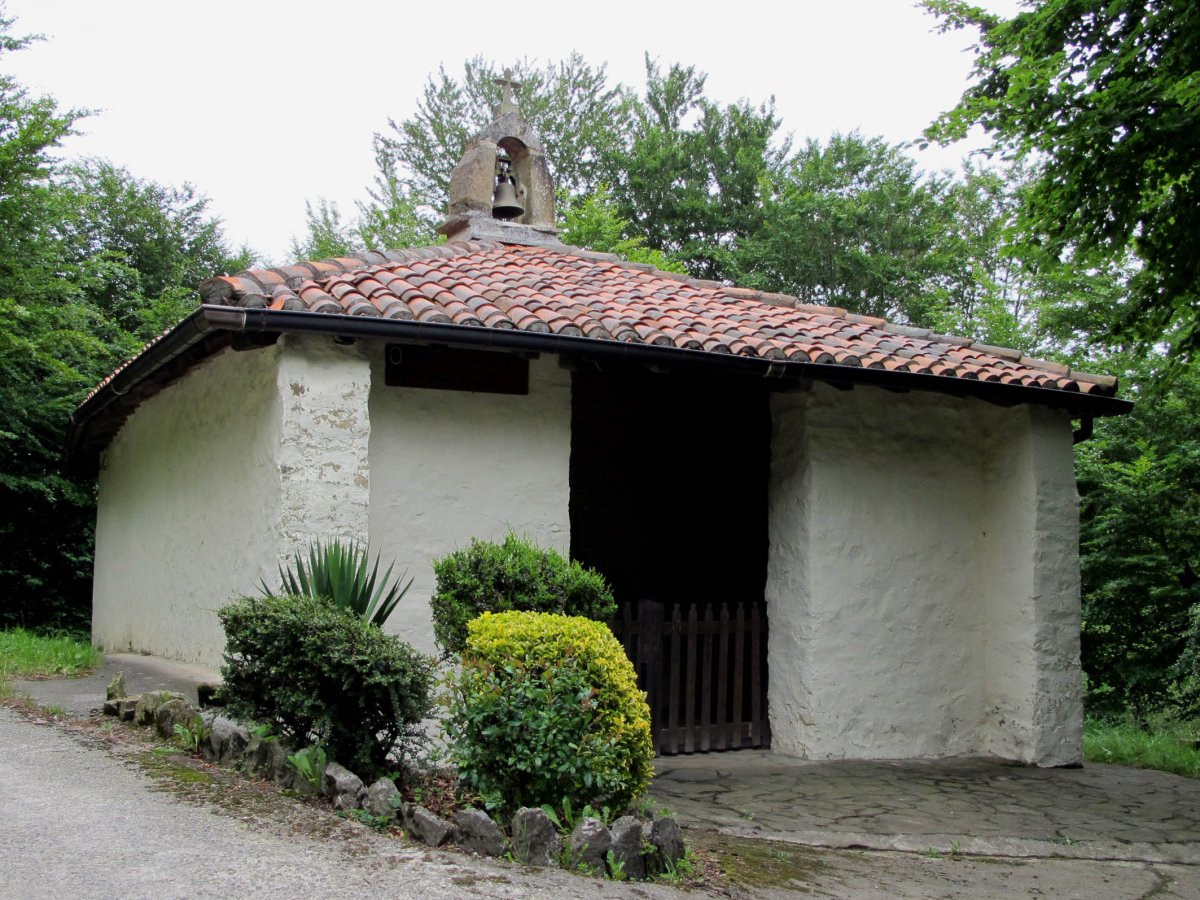 San Migel ermita Angiozar auzoan