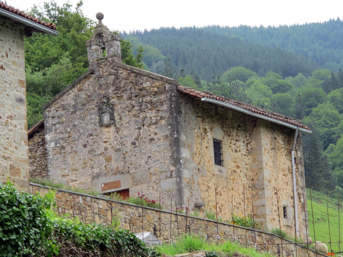 San Esteban ermita Elorregi auzoan