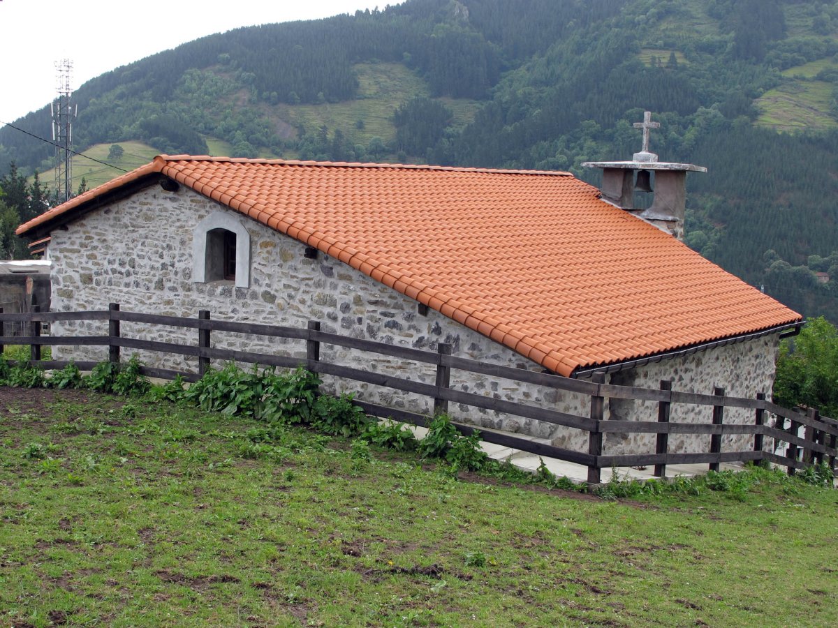 San Esteban ermita Irure auzoan