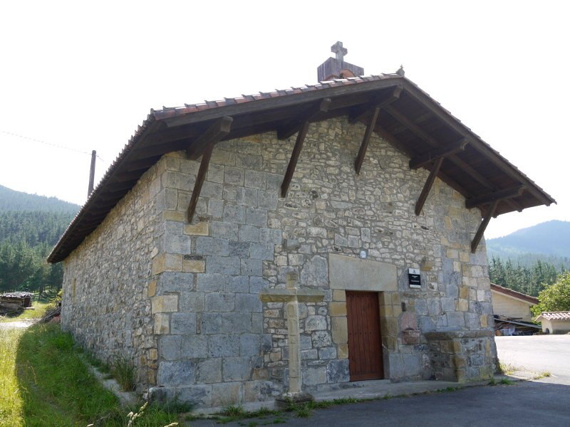 Sanjuan ermita Aulesti aldean