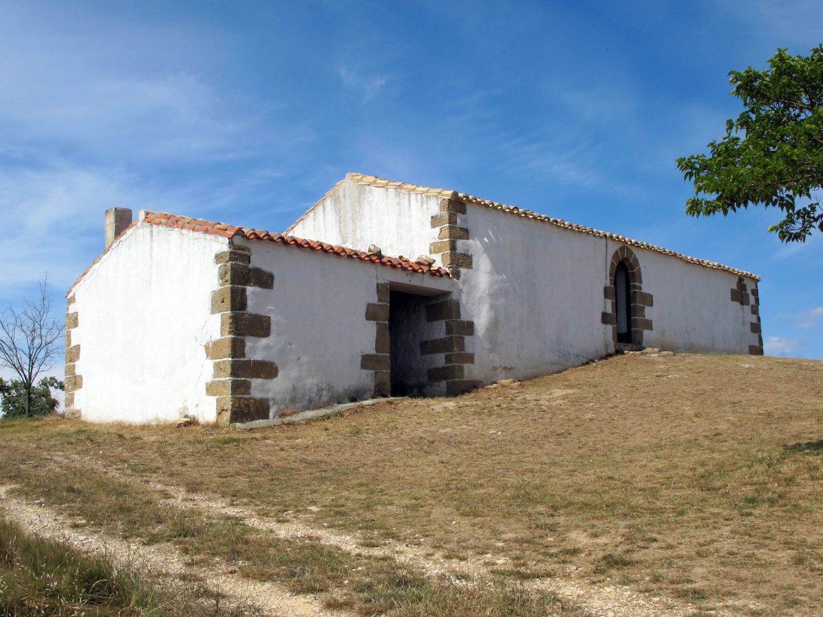 San Pedro ermita Barasoain aldean