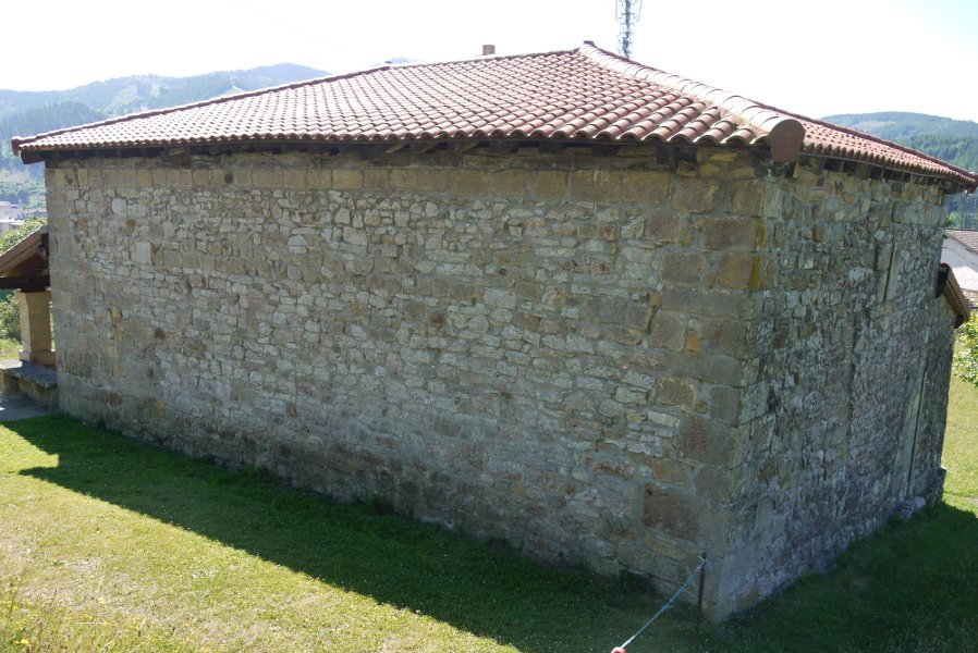 Okangoko San Migel ermita Zaldibar aldean