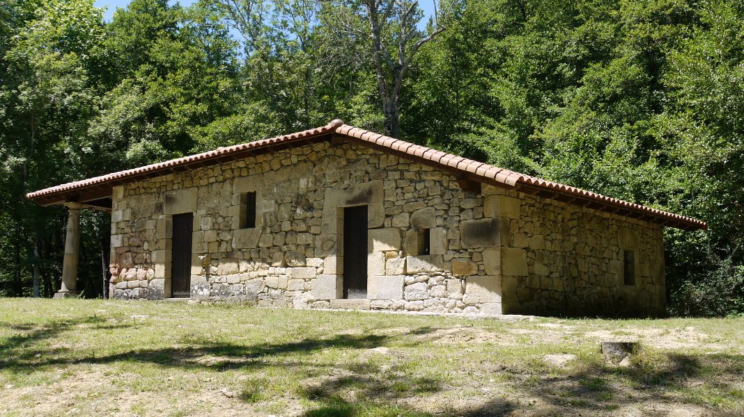 Sarriako Asentzio Txiki ermita Berriz aldean