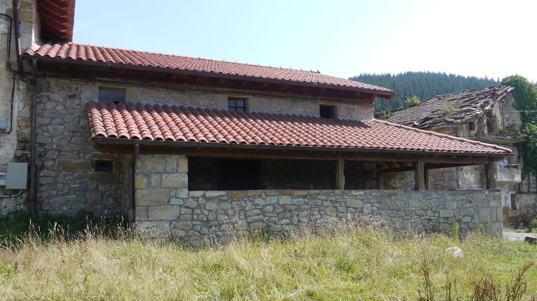 San Lontzo ermita Muxika aldean