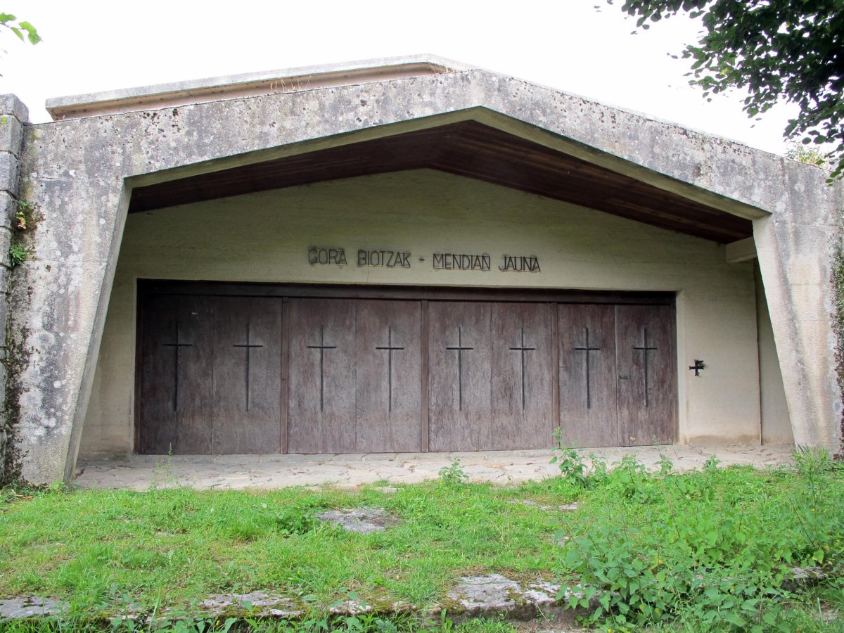 Andra Mari ermita Otzaurten