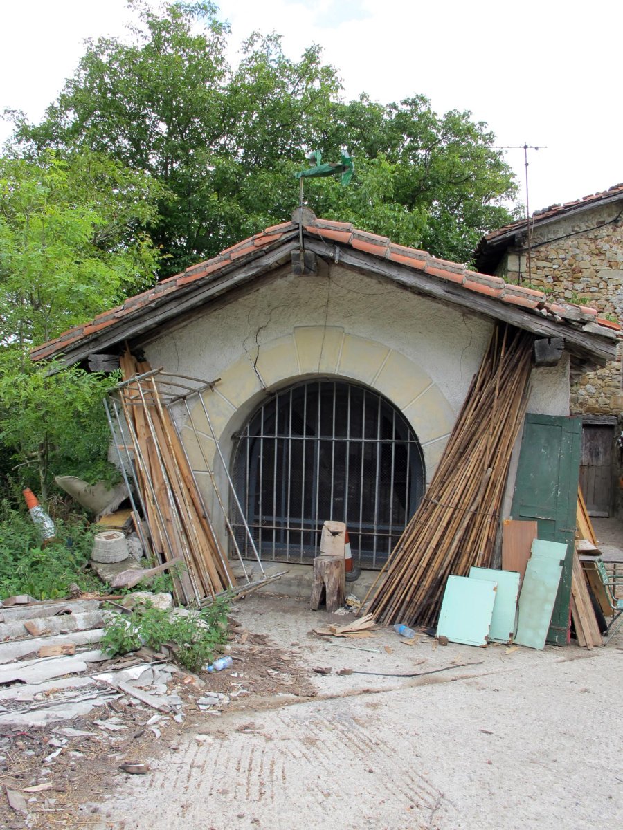 Elurretako Ama ermita Zegama aldean