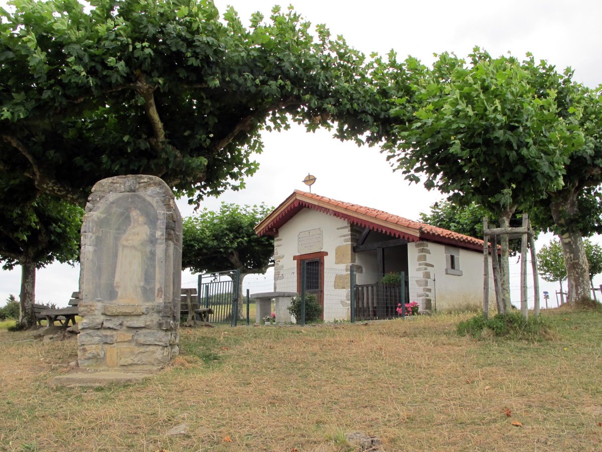 Soyarce ermita Uharte Hiri aldean