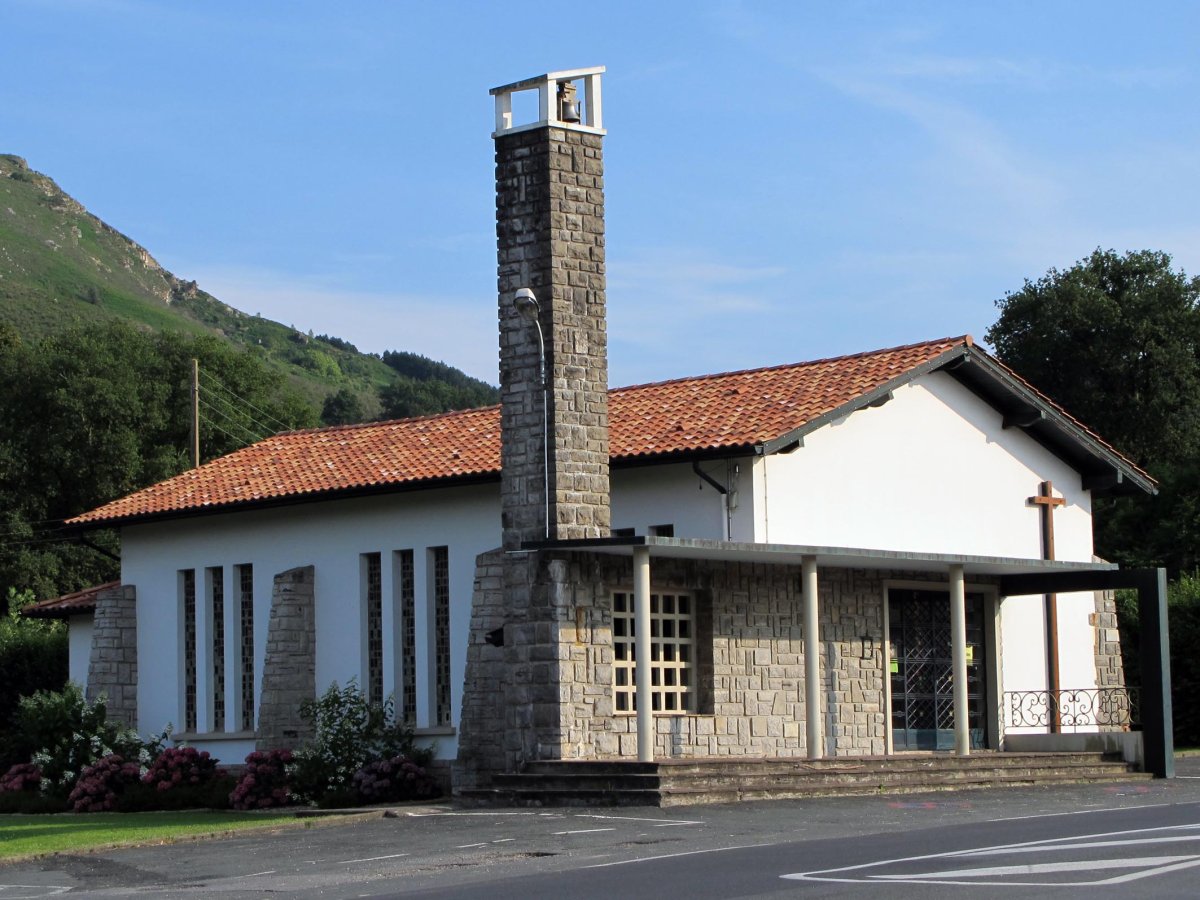 Oletako ermita Urruña aldean