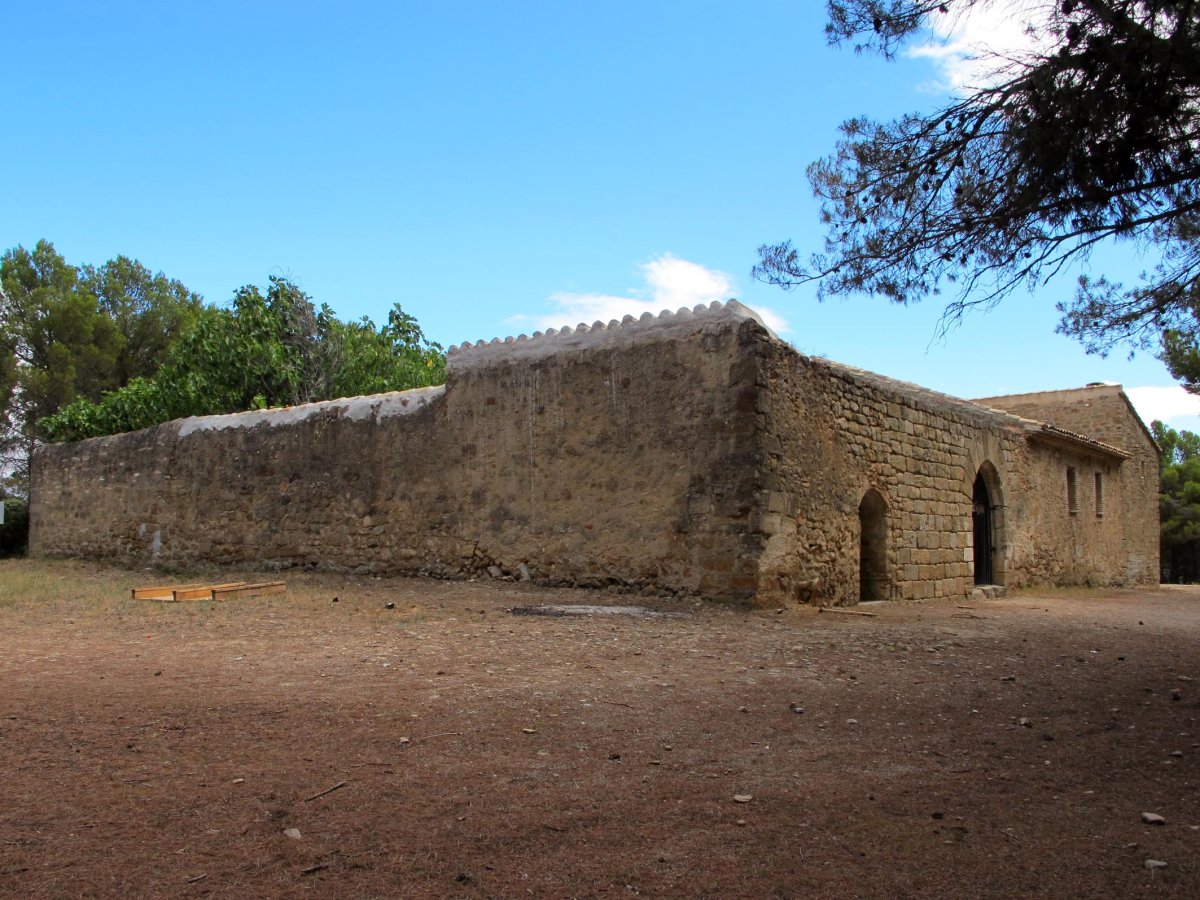 Santa Brigida ermita Olite aldean