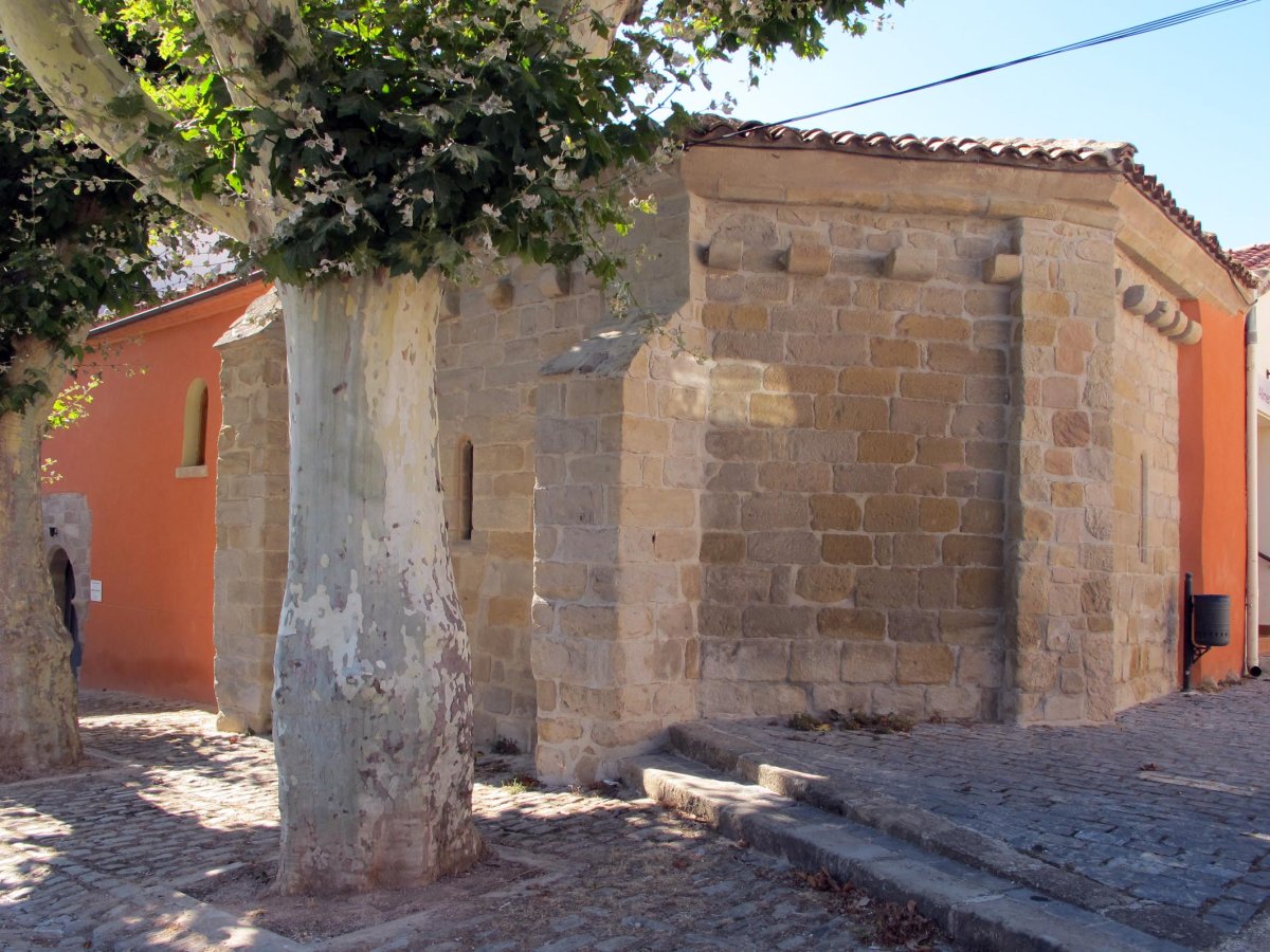 La Concepcion ermita Mañeru hirigunean