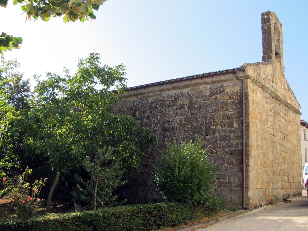 Santa Maria de la Peña ermita Arazurin