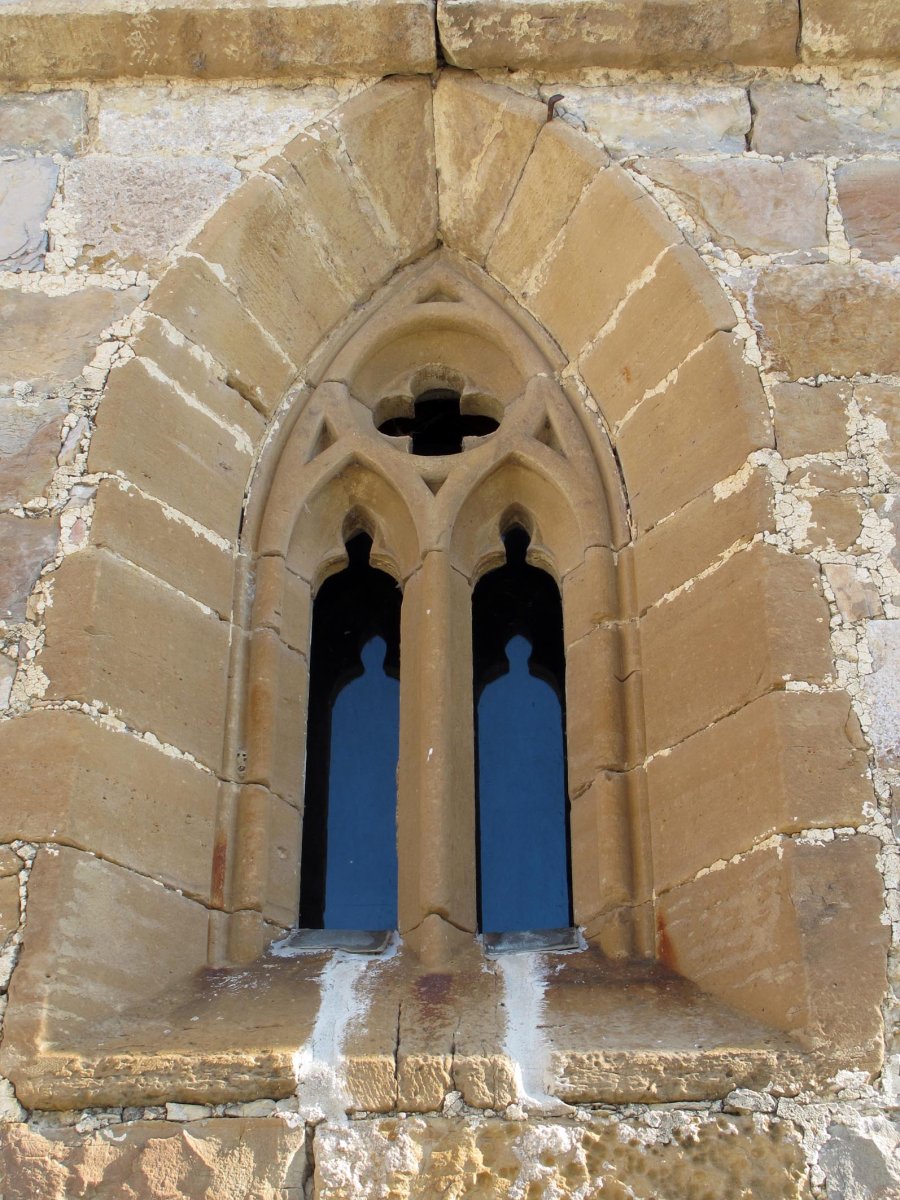 Santa Maria de la Peña ermita Arazurin