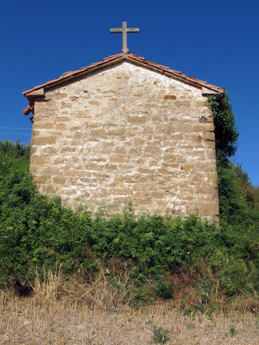 Doniatzu ermita Muru-Astrain aldean