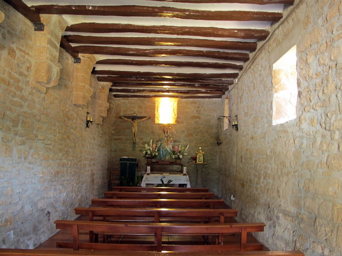 Virgen de los Remedios ermita Esparzan