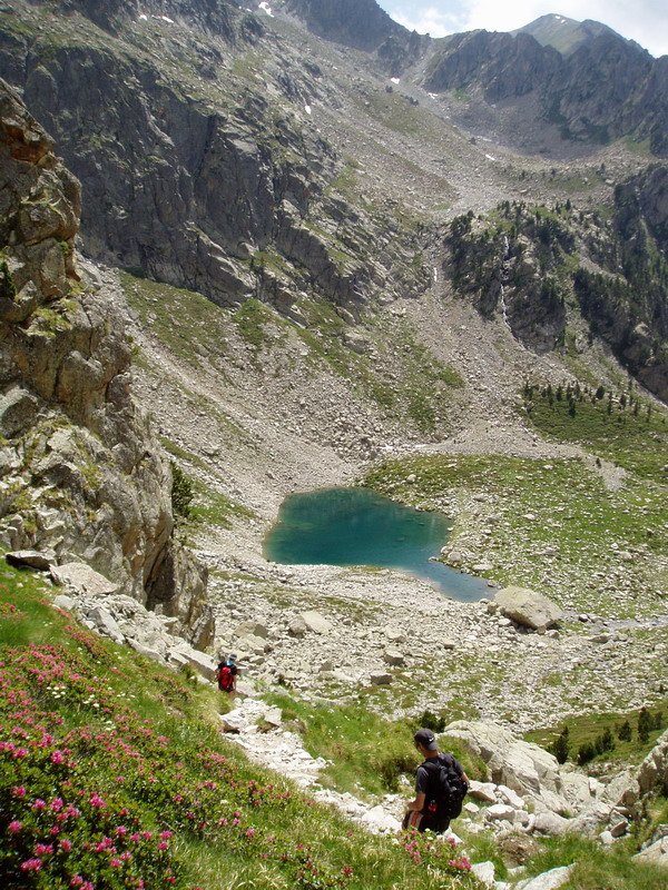 L'Estanyet aintzirara jaisten