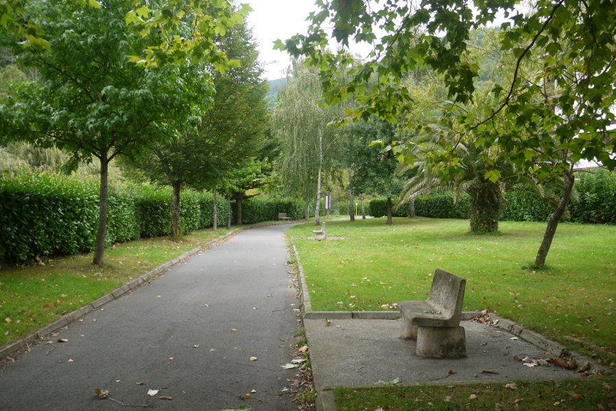 Doneztebeko ibaiertzeko parketa