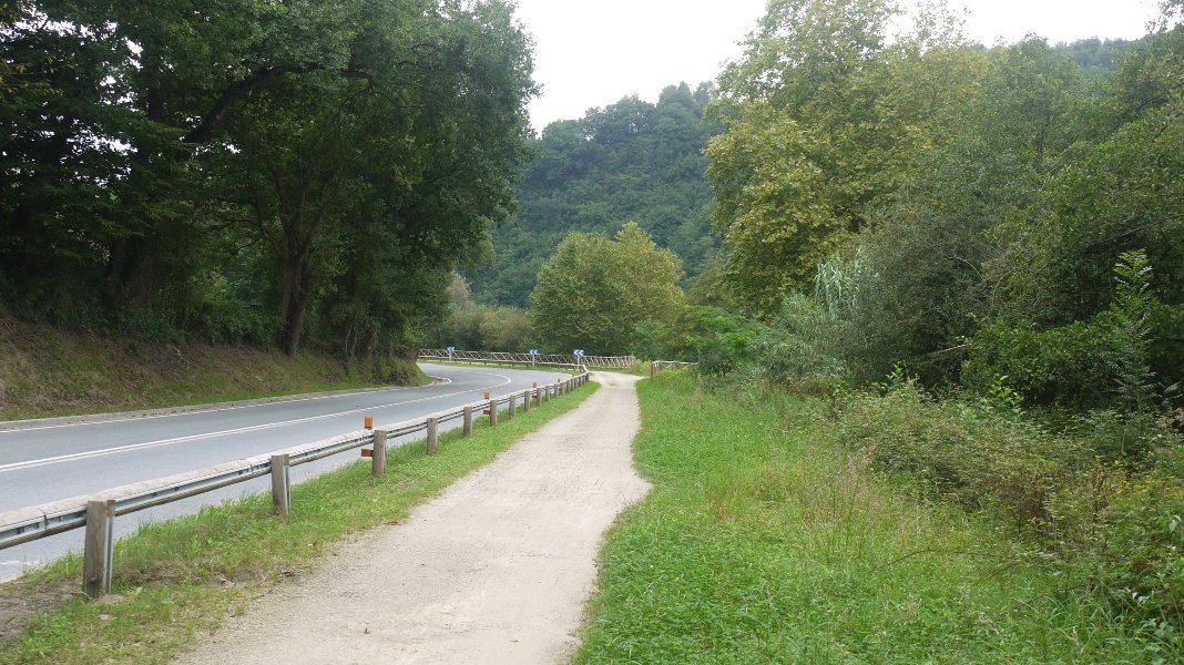 Endarlatsatik Behobiarako bidean