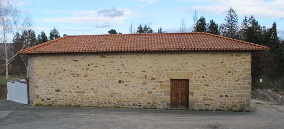 Magdalena ermita Ozaetako hilerrian