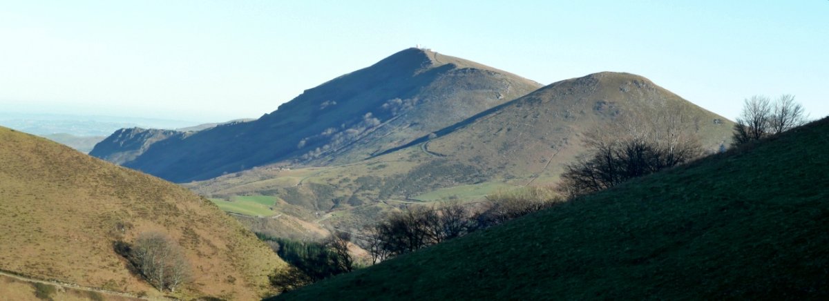 Iguzkimendi eta Artzamendi Antsestegi Azpitik