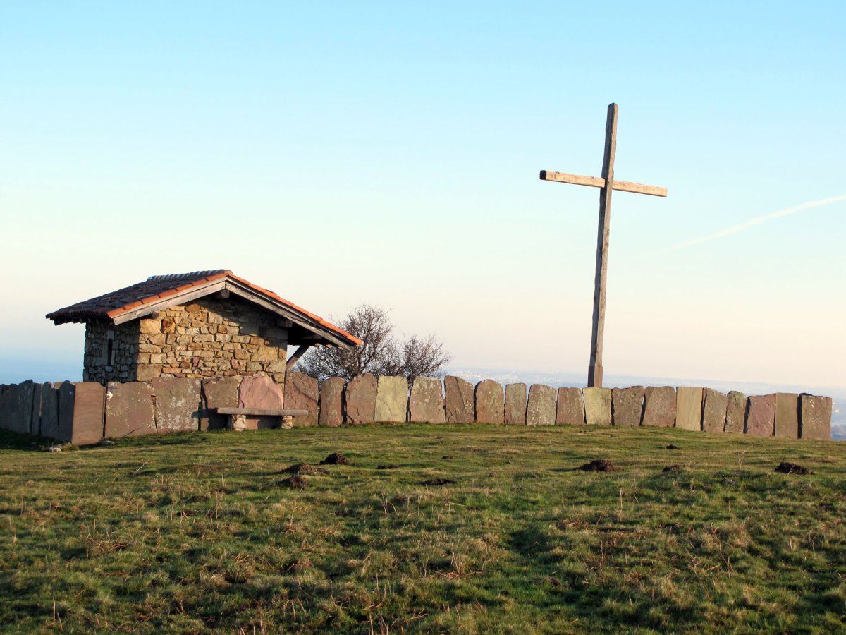 Kalbario ermita Urruña aldean