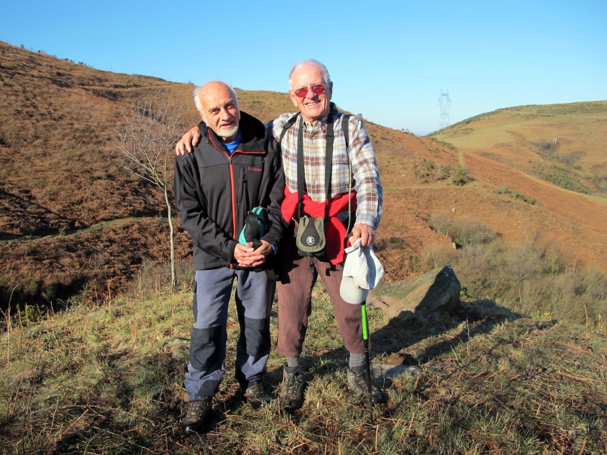 Jacques Blot eta bere laguna trikuharriaren gainean