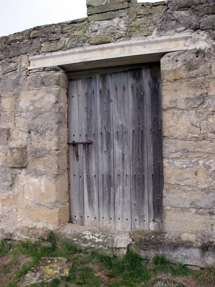 San Bartolome ermitaren hondakinak