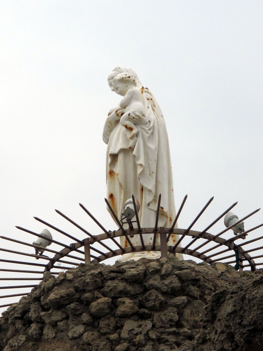 Amabirjinaren Irudia