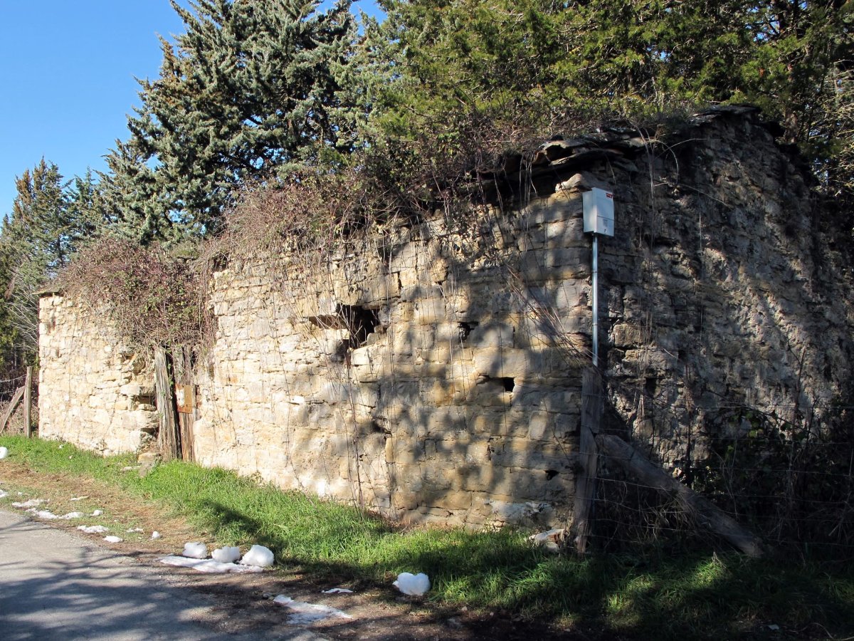 Santa Eufemia ermitaren paretak