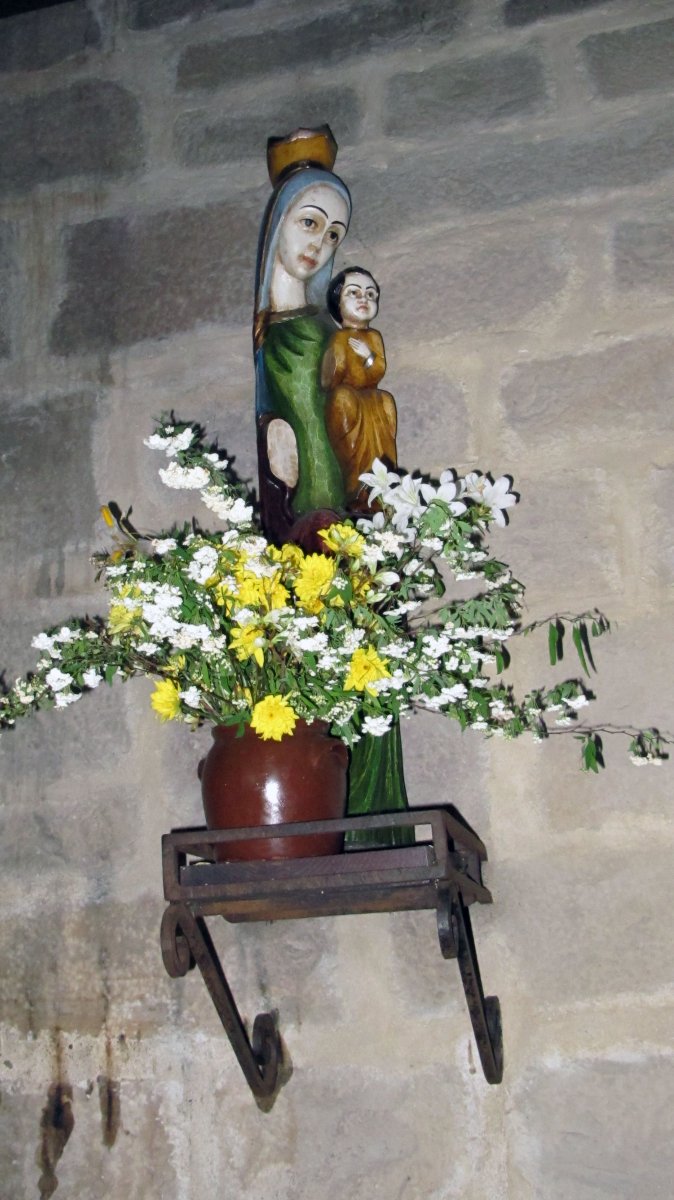 N. S. de la Asunción eliza Azkainen