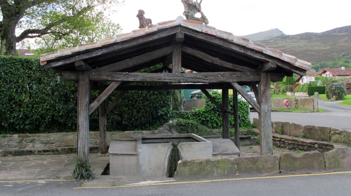 Gobaralekua herriaren sarreran