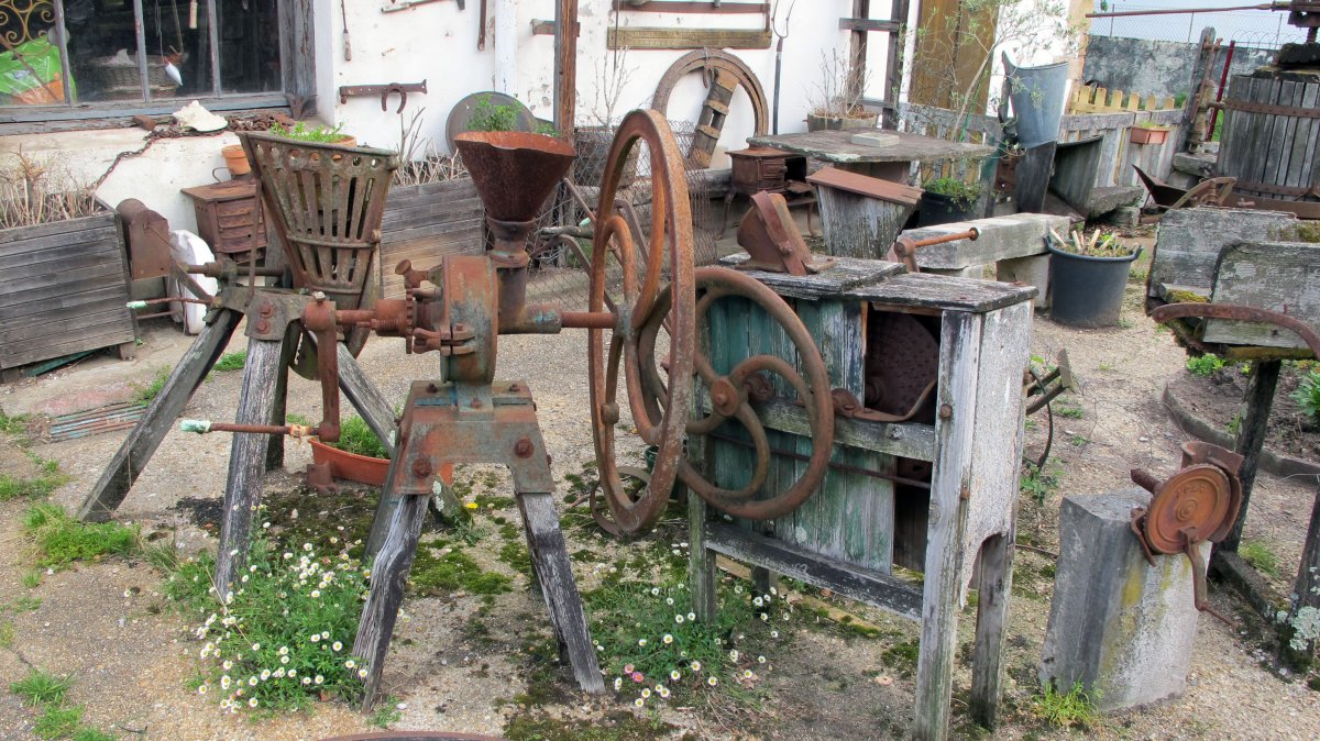 Museo txiki bat herriaren sarreran