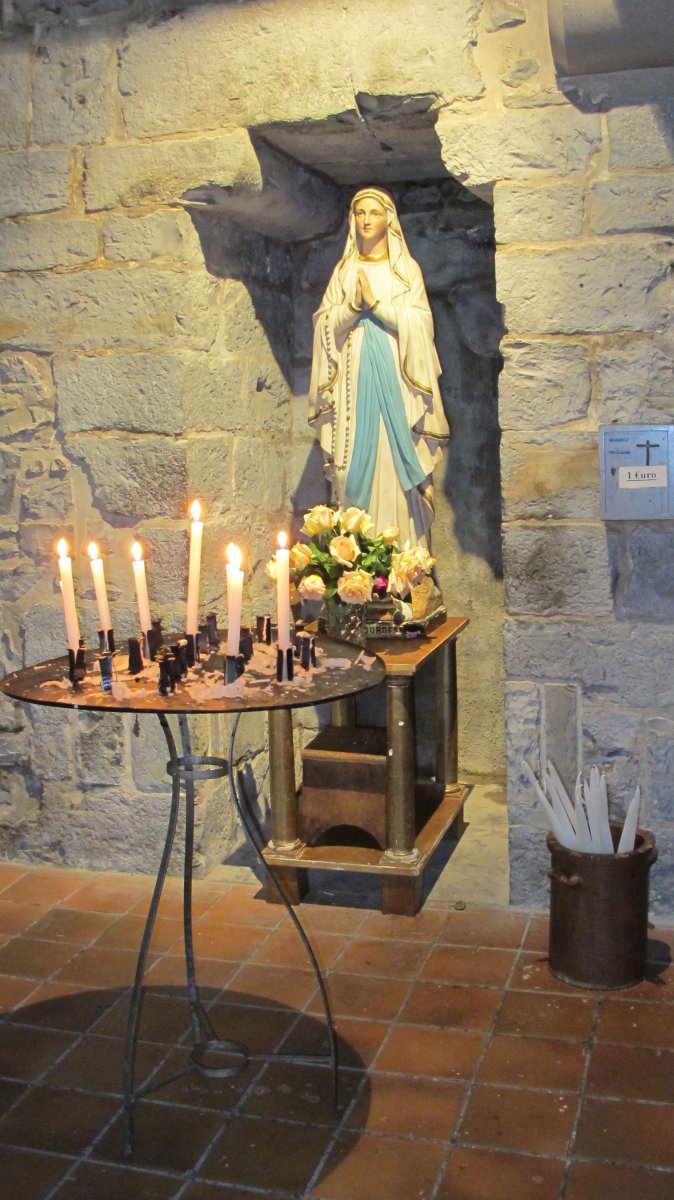 San Juan Bautista eliza, barrua